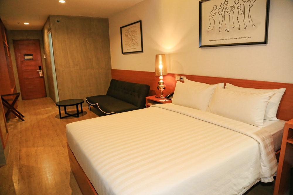 Big Hotel Cebu Екстериор снимка