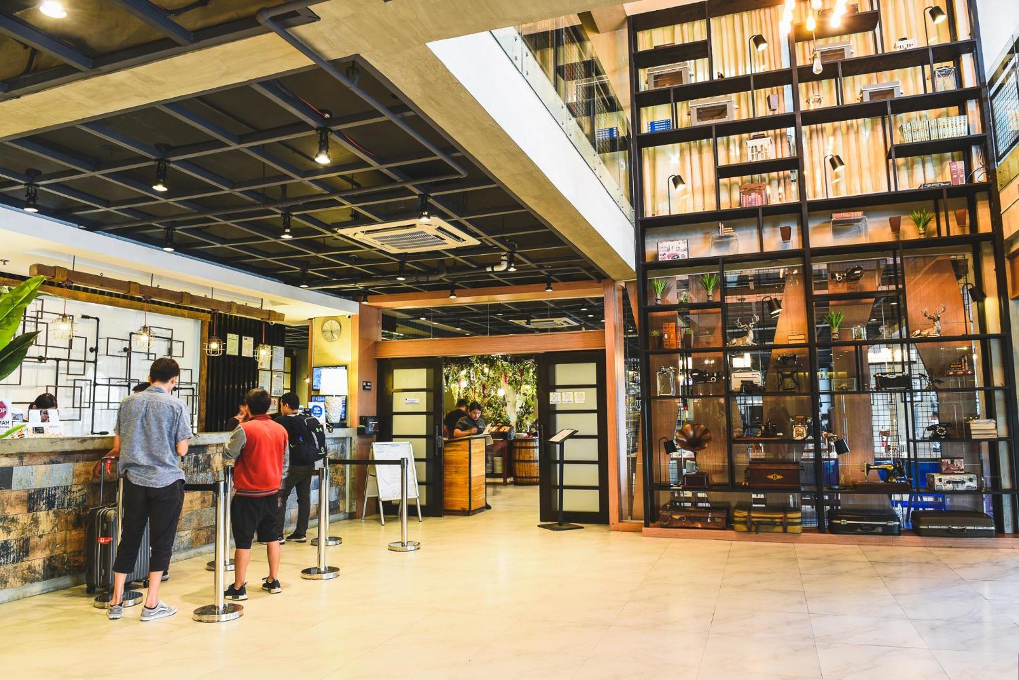 Big Hotel Cebu Екстериор снимка