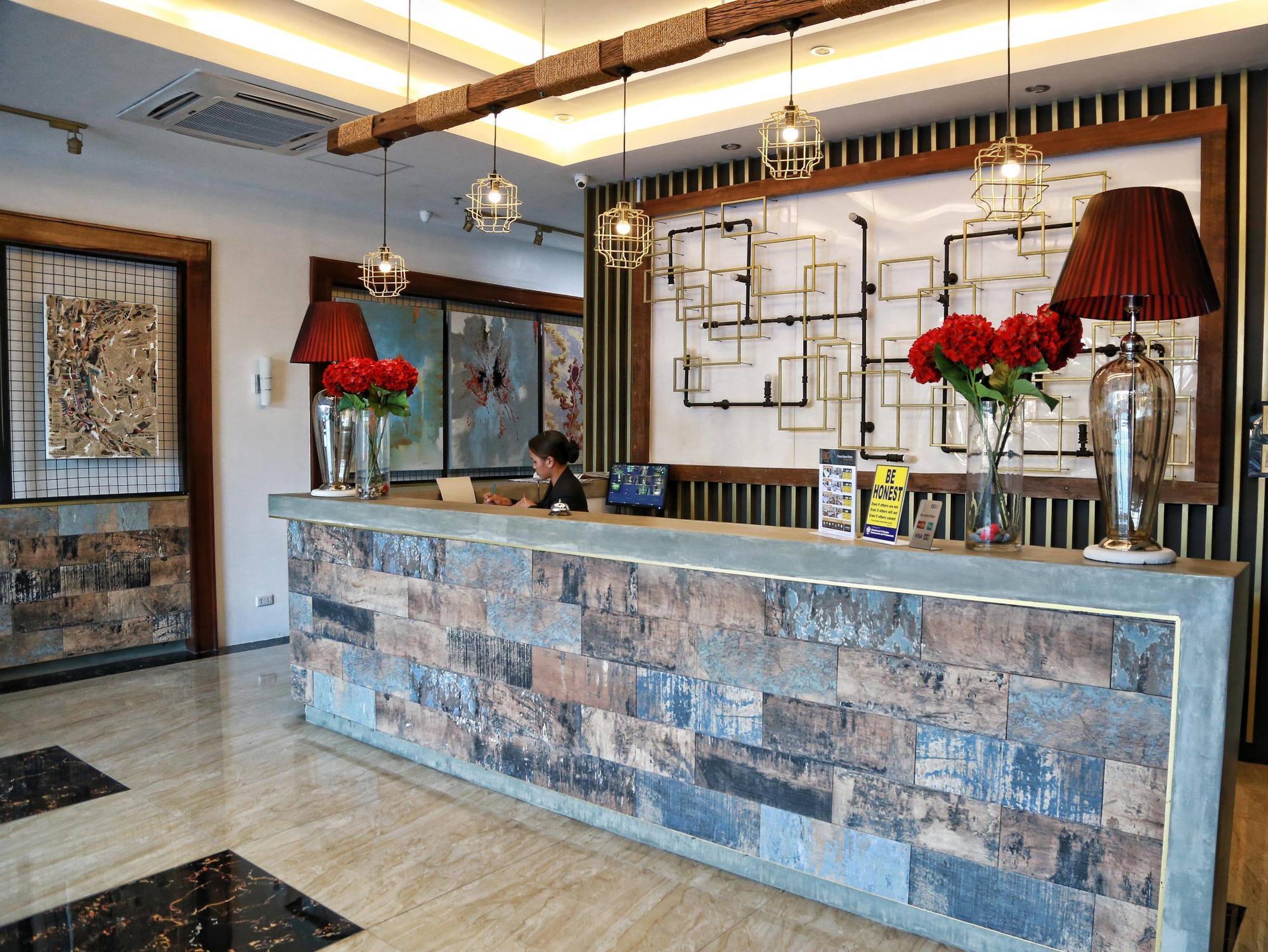 Big Hotel Cebu Екстериор снимка
