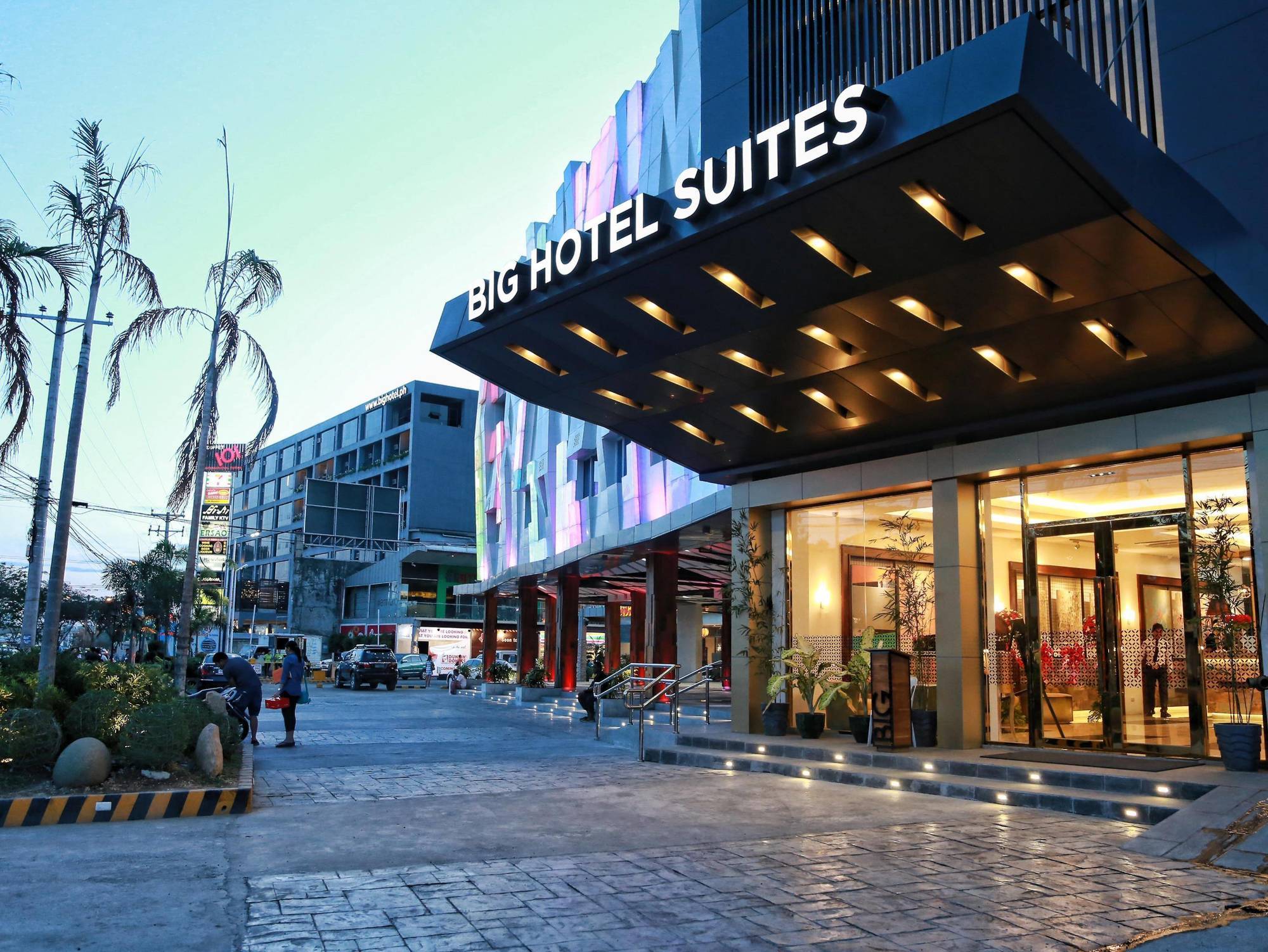 Big Hotel Cebu Екстериор снимка