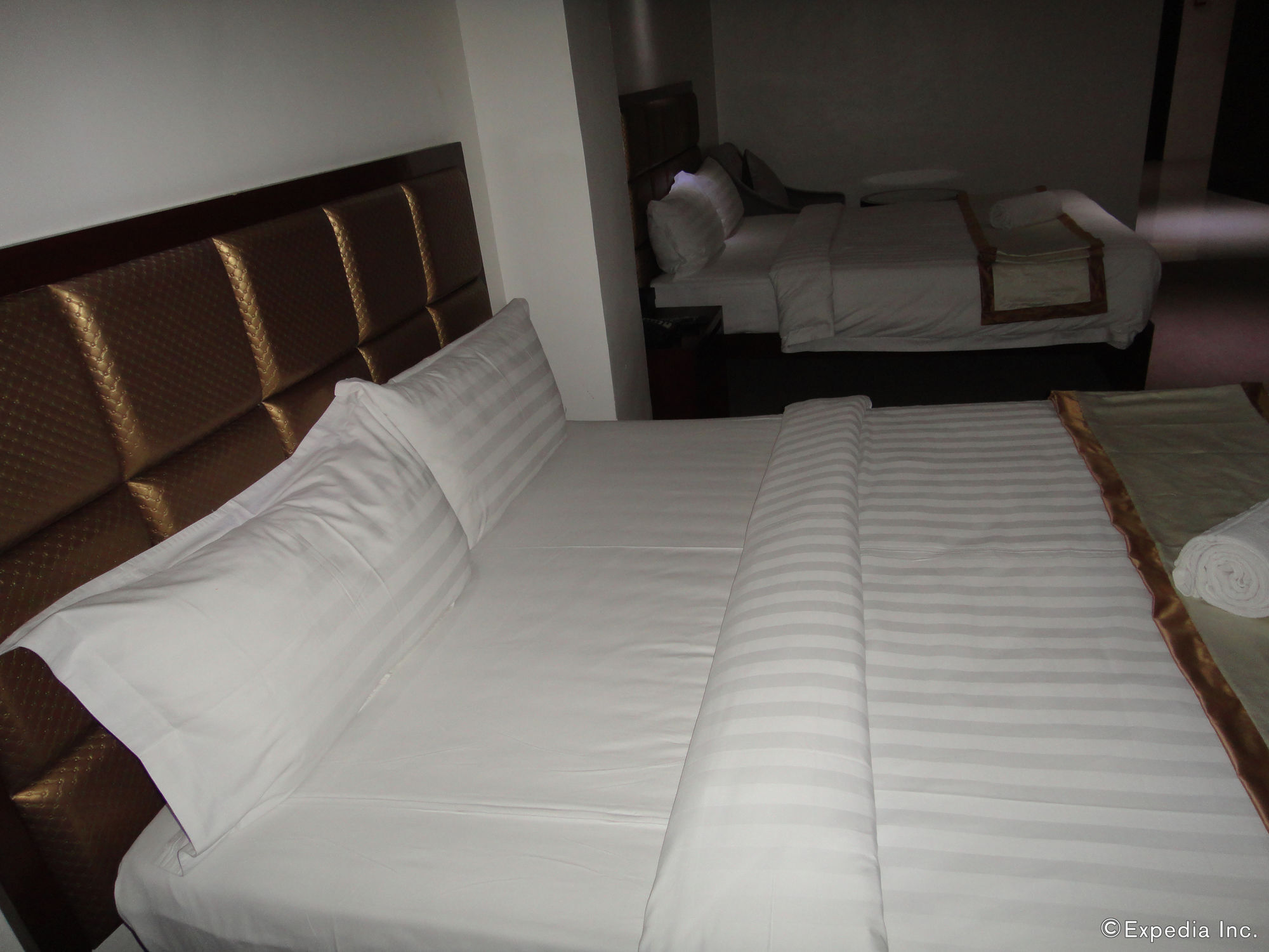 Big Hotel Cebu Екстериор снимка