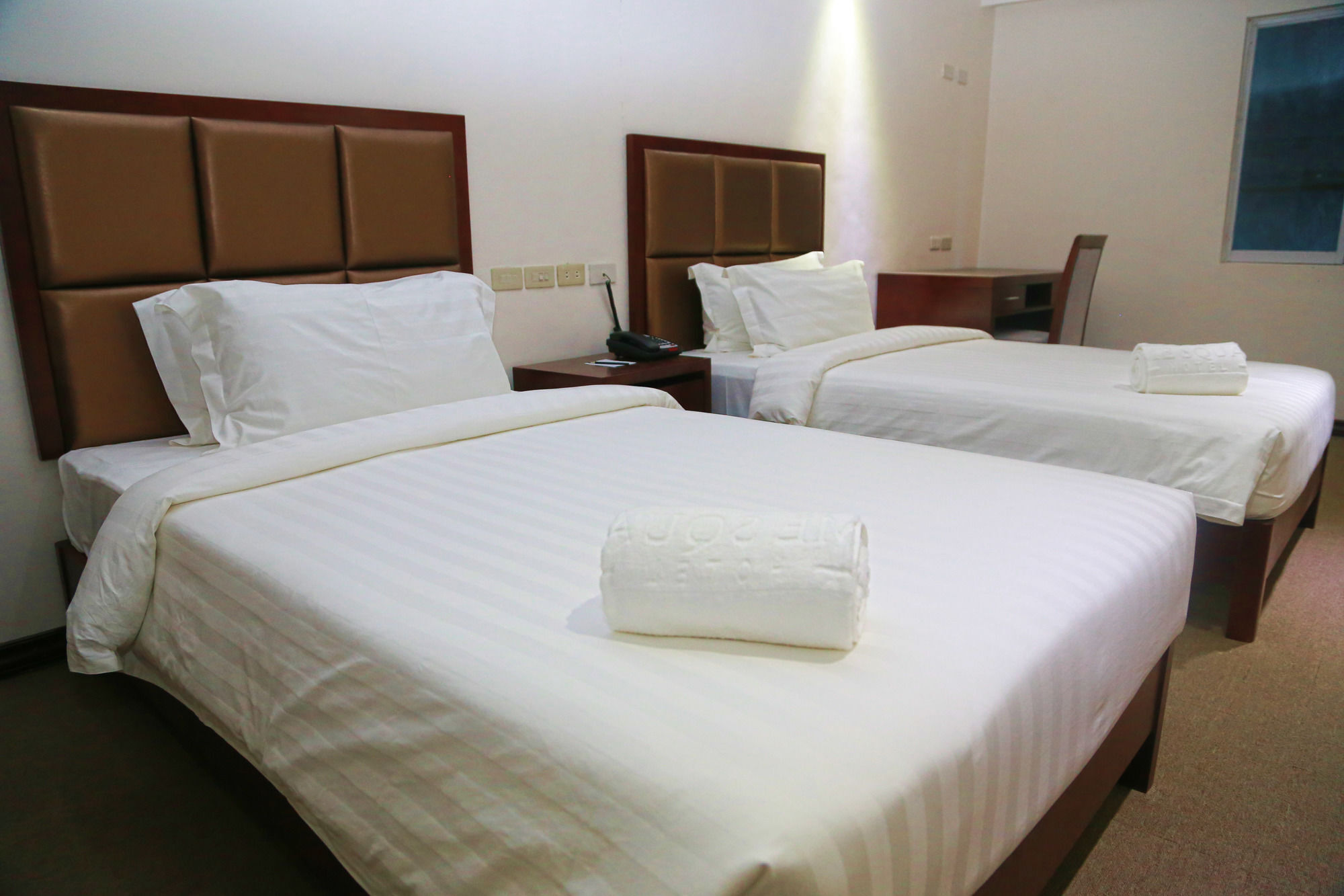 Big Hotel Cebu Екстериор снимка